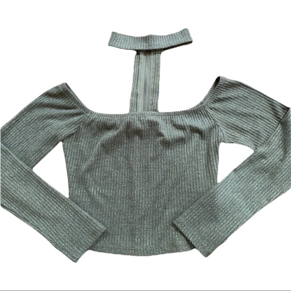 Army green long sleeve crop top